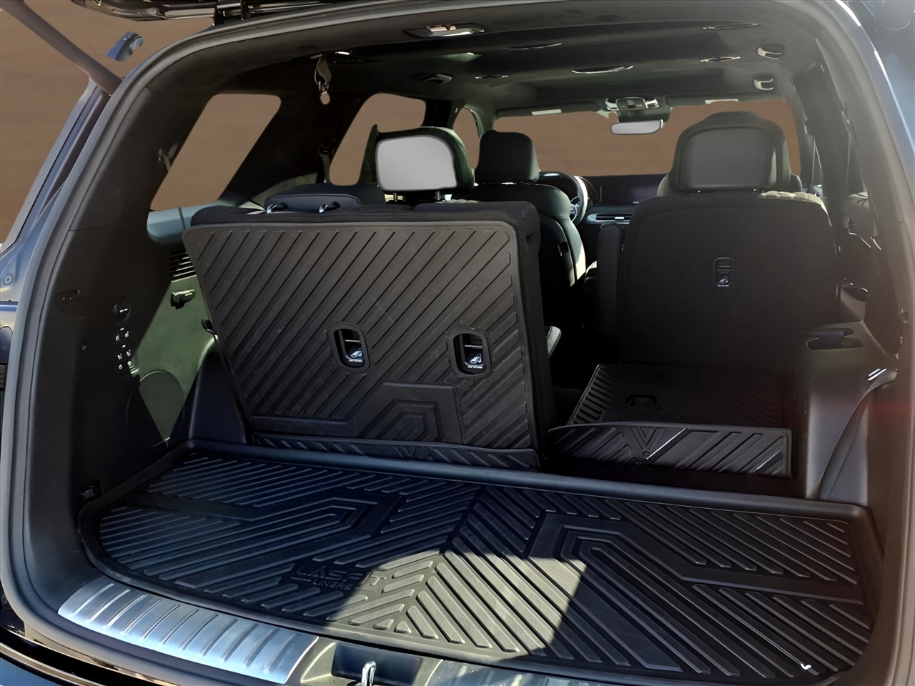 Hyundai Palisade Calligraphy Night Edition AWD 2024 Hyundai Palisade Calligraphy Night Edition AWD 2024