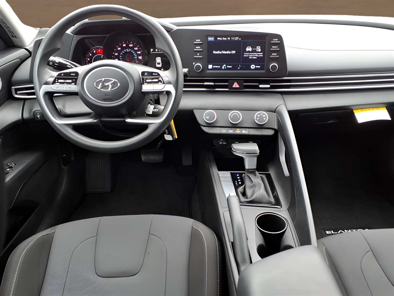 Hyundai Elantra SE IVT 2023 Hyundai Elantra SE IVT 2023