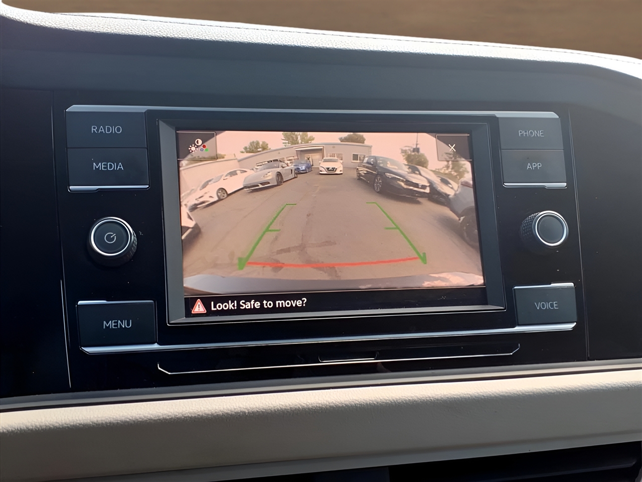 Volkswagen Jetta S Auto 2022