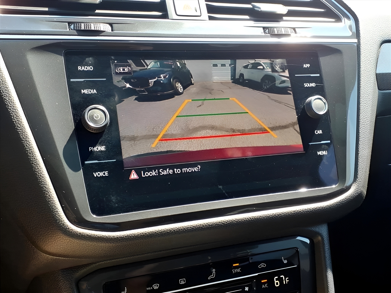 Volkswagen Tiguan 2.0T SE FWD 2023