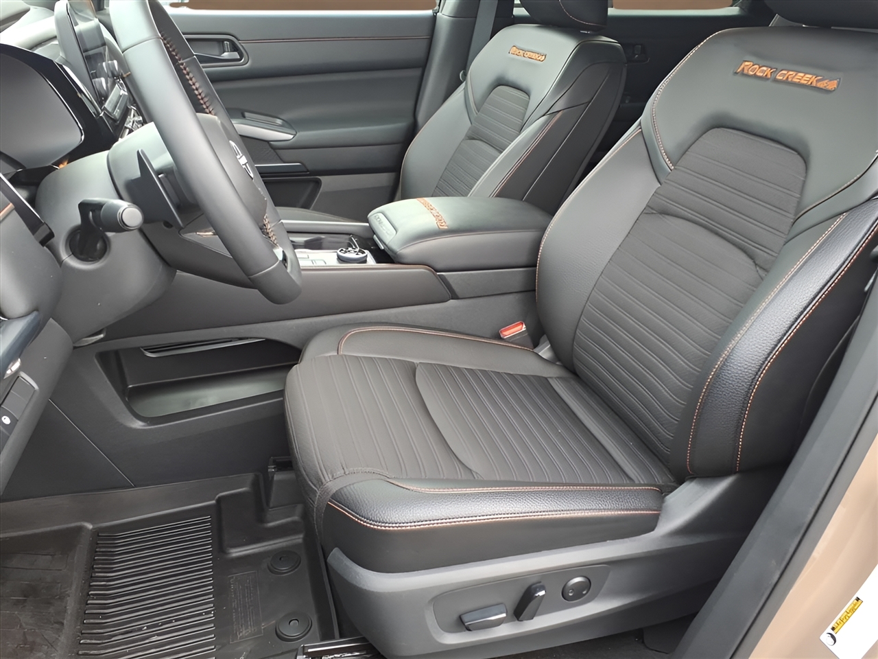 Nissan Pathfinder Rock Creek 4WD 2024