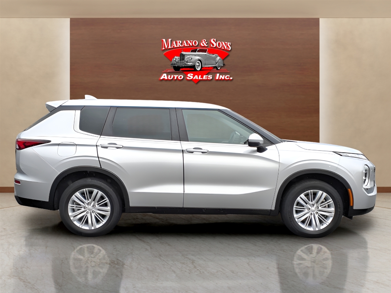 Mitsubishi Outlander ES S-AWC 2023