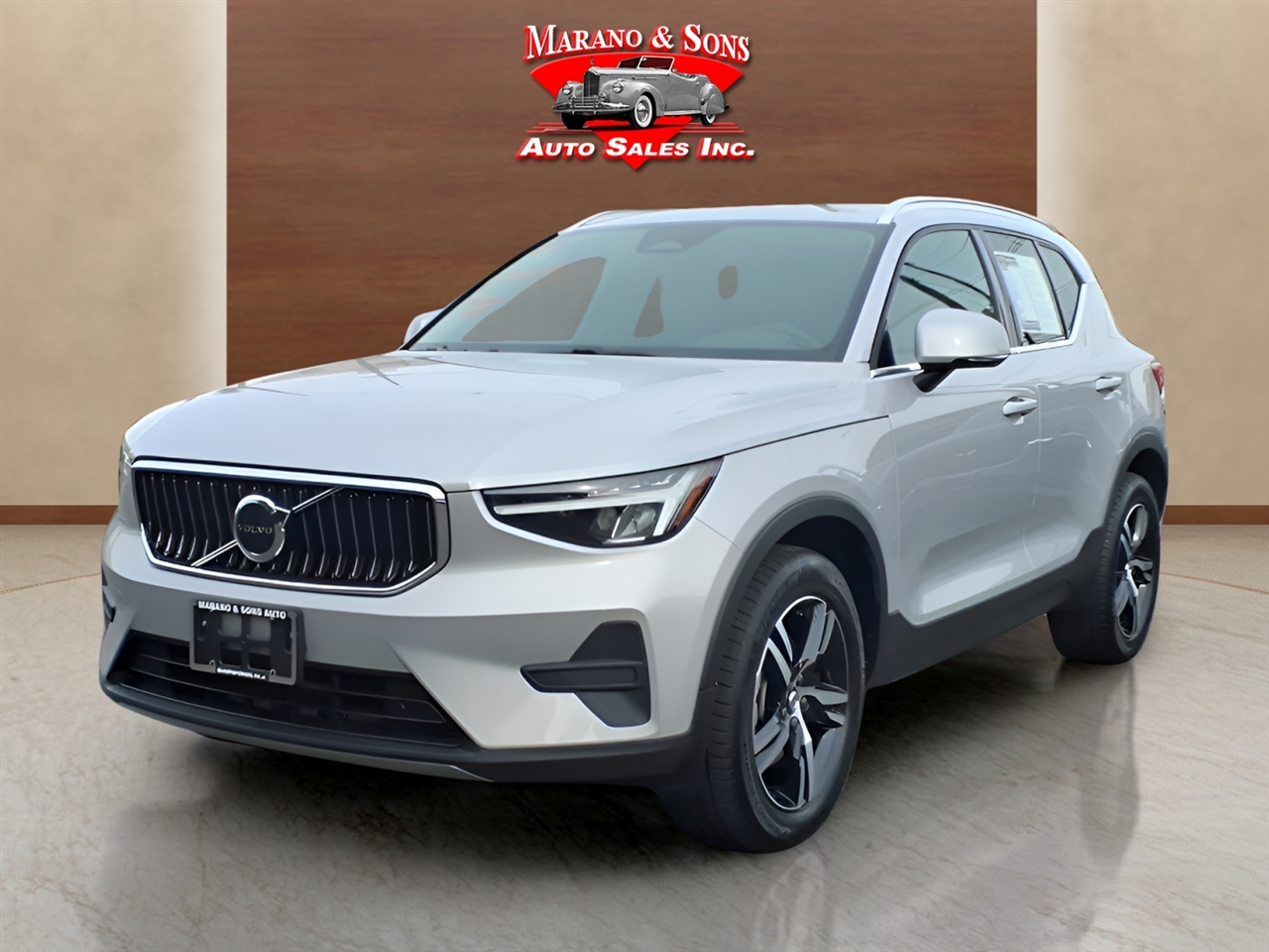 2025 Volvo XC40