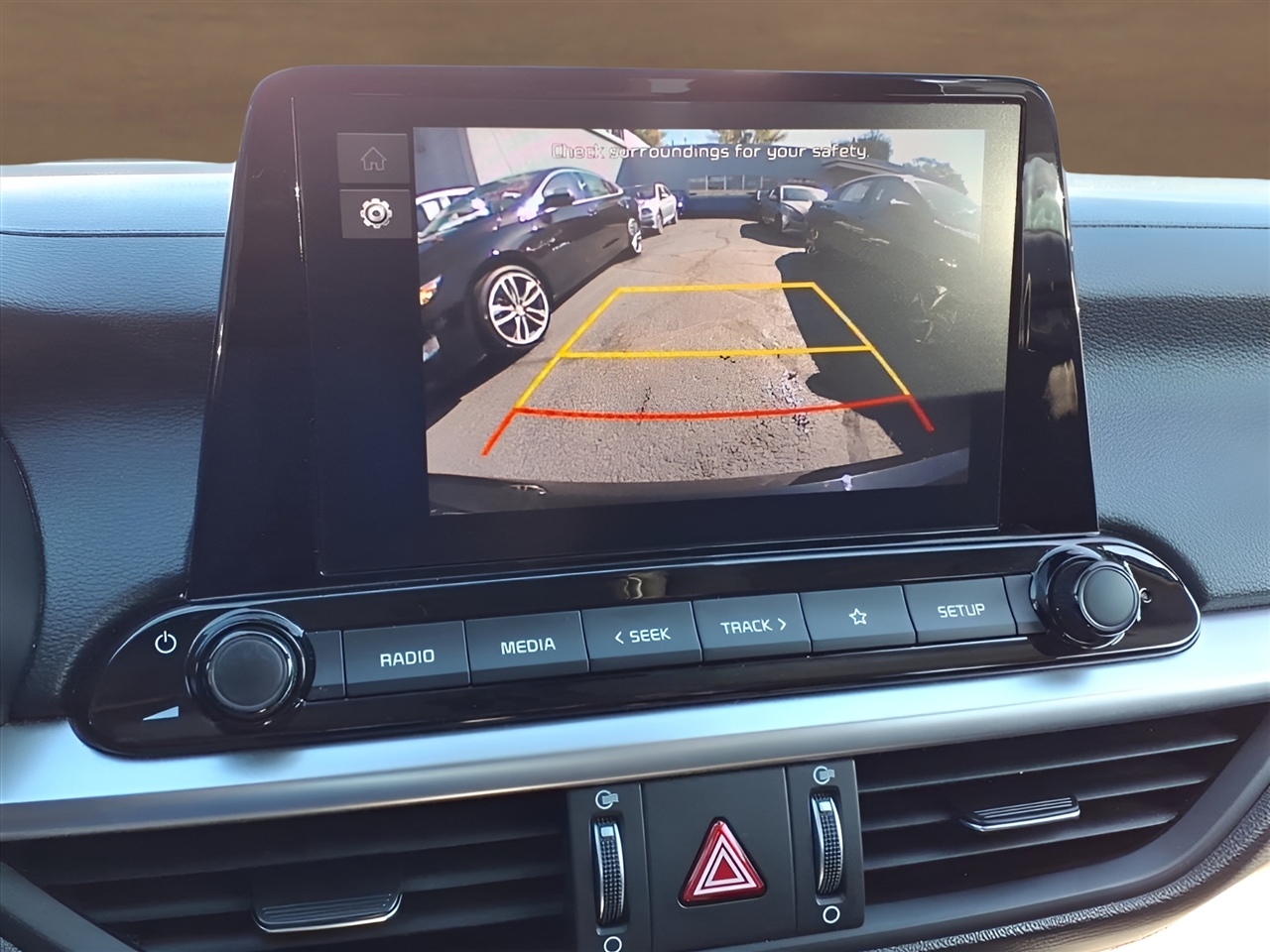 Kia Forte LXS IVT 2024