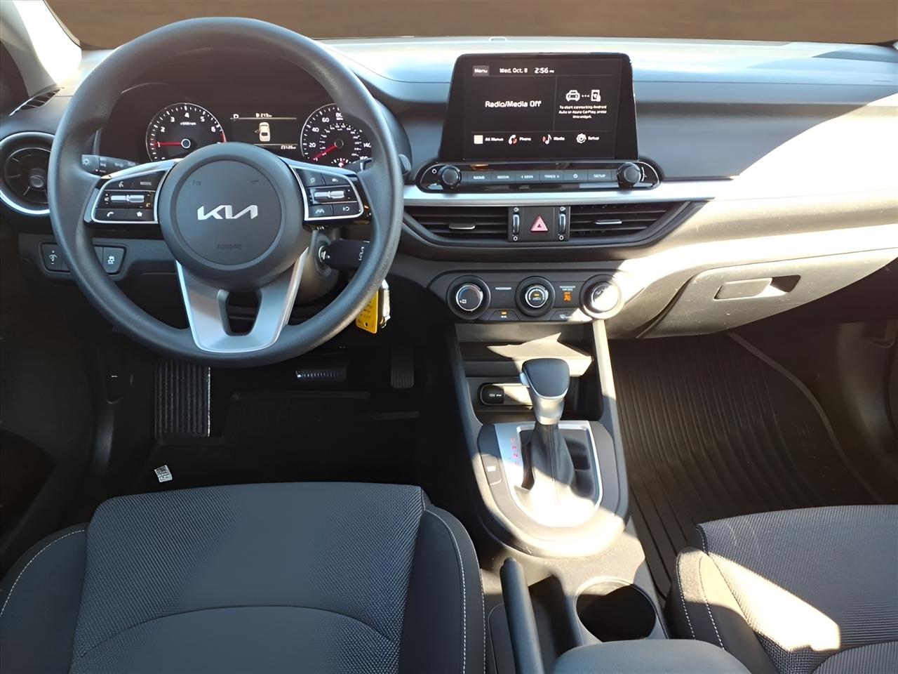 Kia Forte LXS IVT 2024