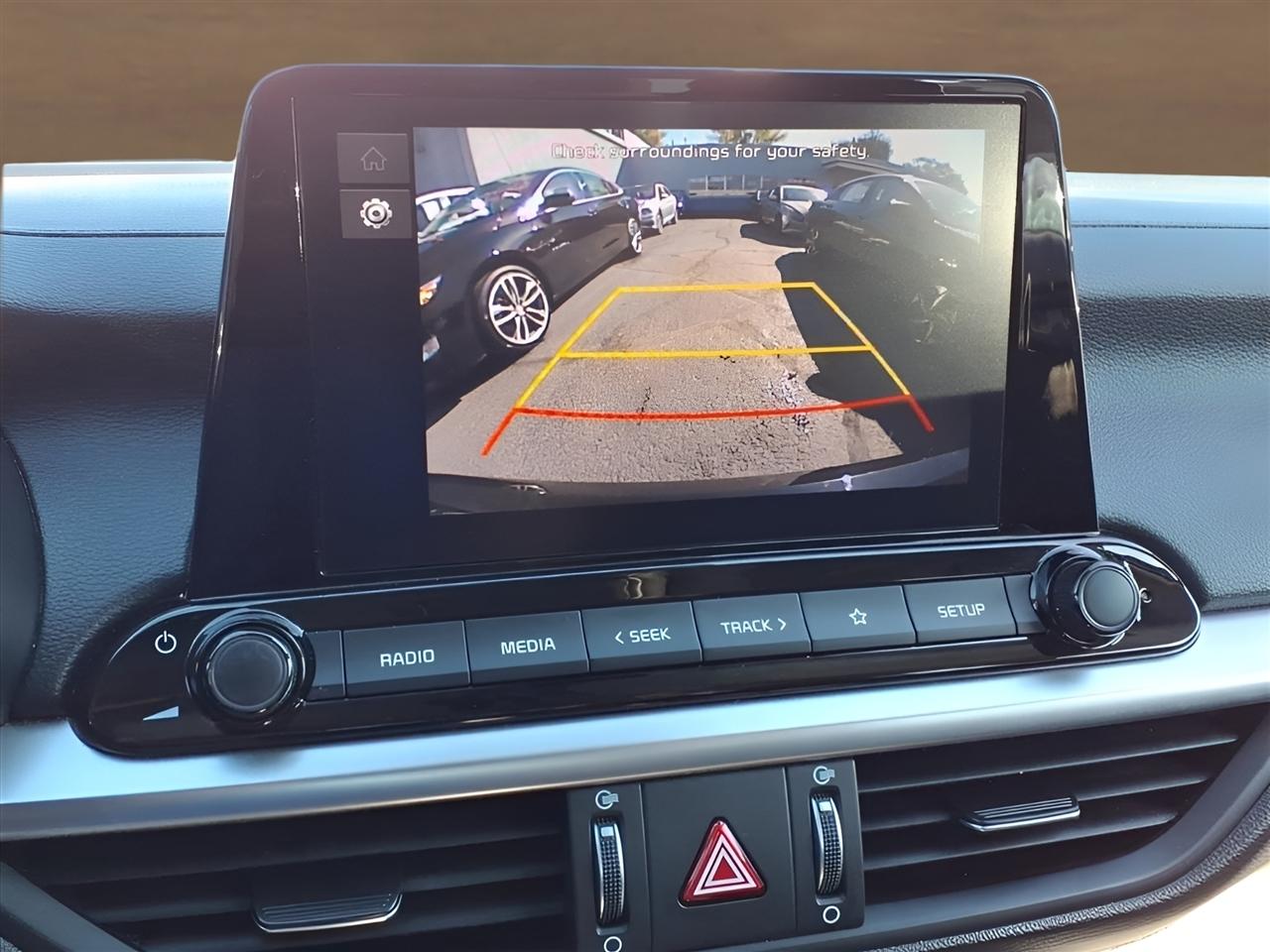 Kia Forte LXS IVT 2024