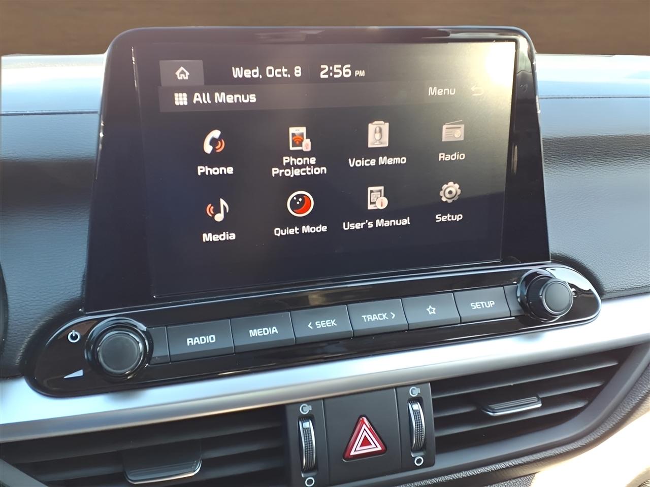 Kia Forte LXS IVT 2024