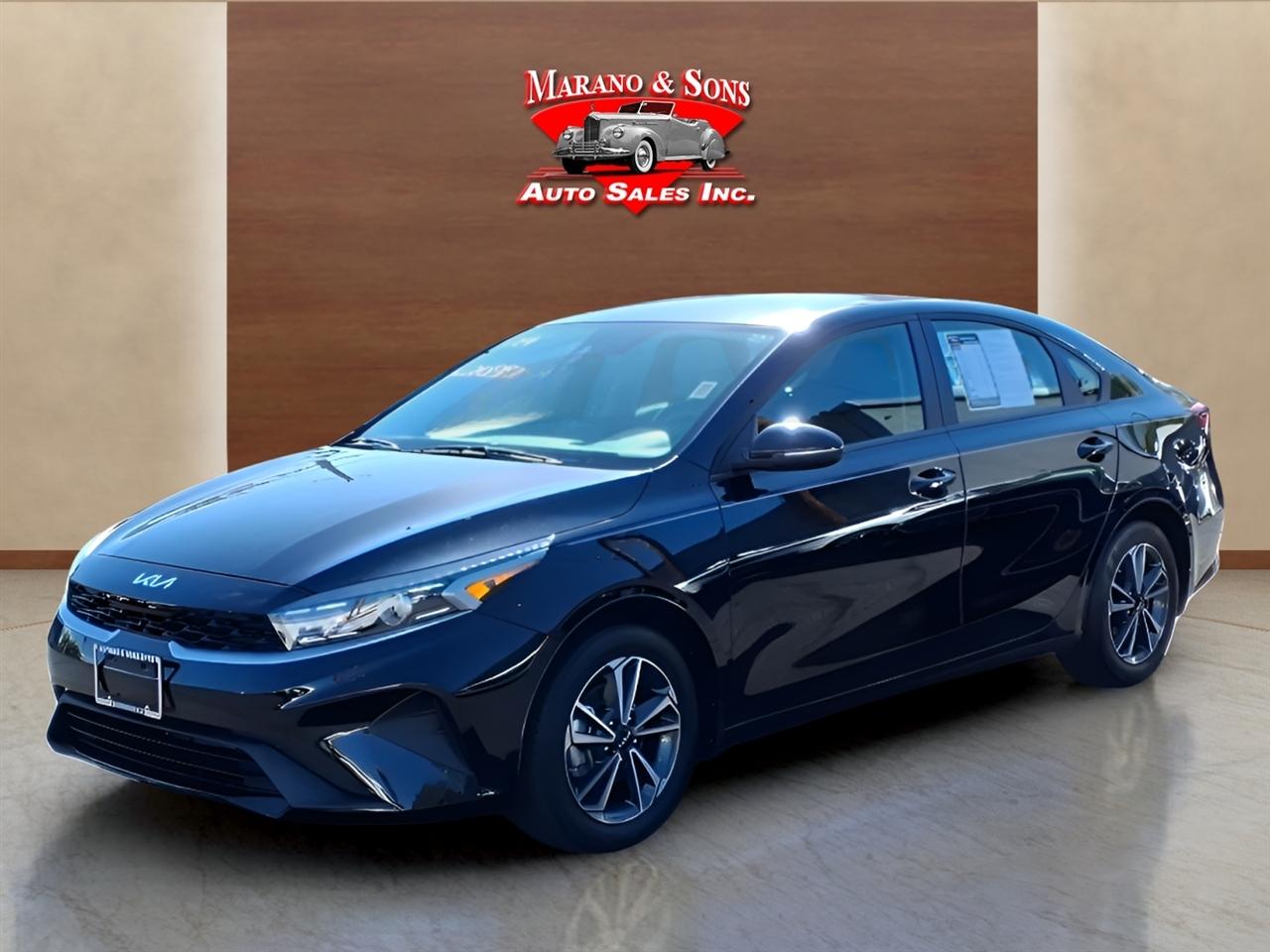 2024 Kia Forte LXS IVT