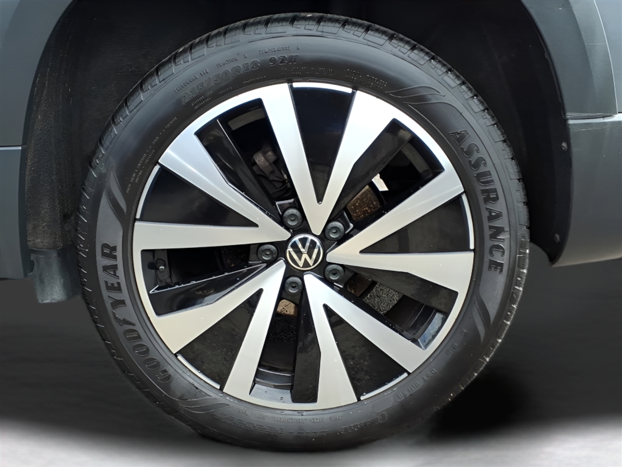 Volkswagen Taos SE FWD 2024