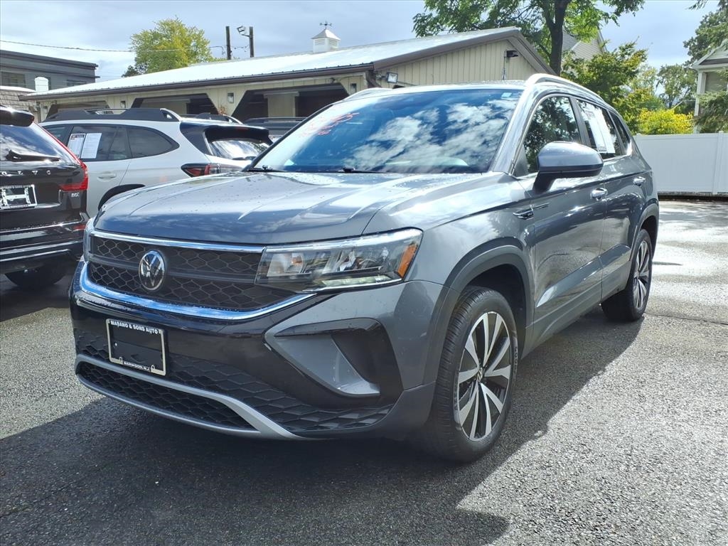 2024 Volkswagen Taos SE