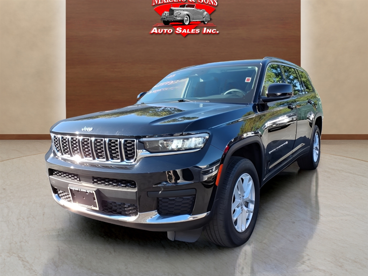 2023 Jeep Grand Cherokee L Laredo 4x4