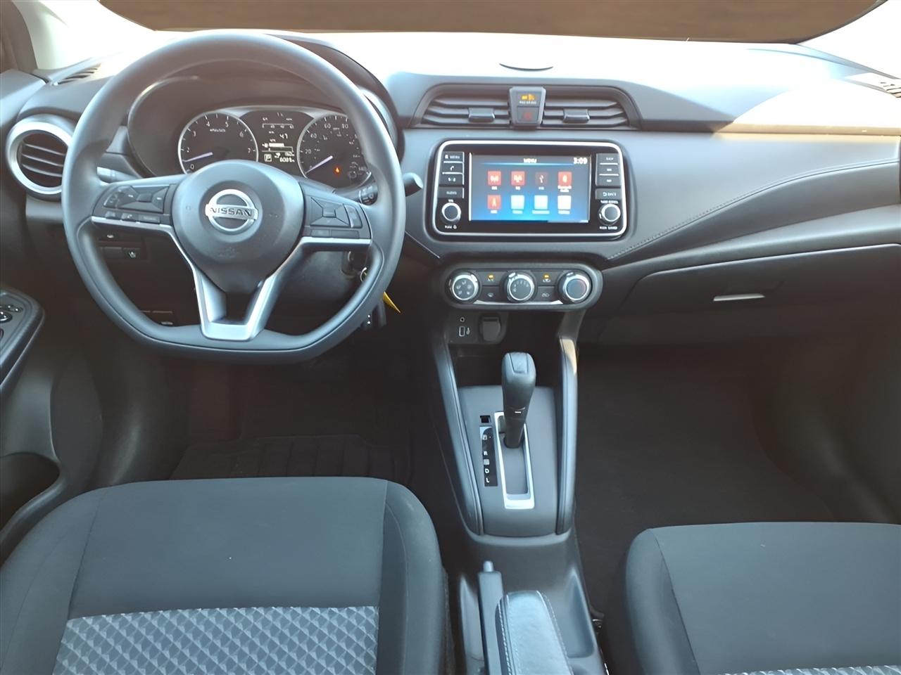 Nissan Versa S CVT 2022