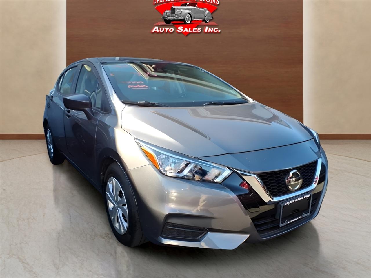 Nissan Versa S CVT 2022