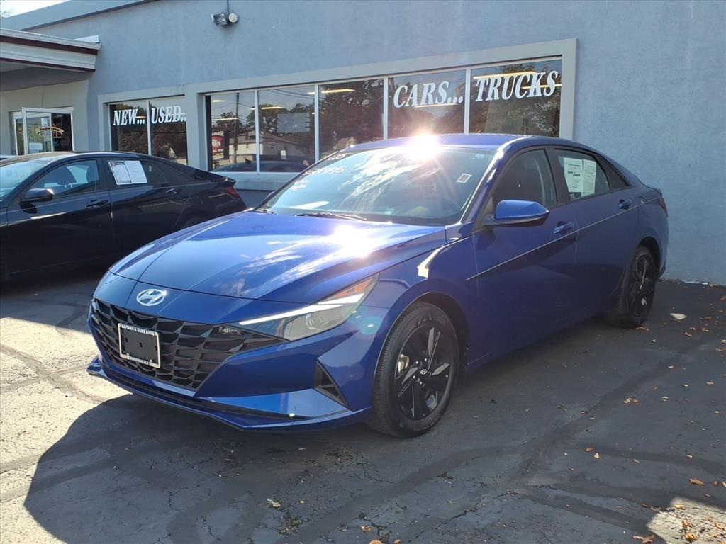 Hyundai Elantra SEL IVT 2023