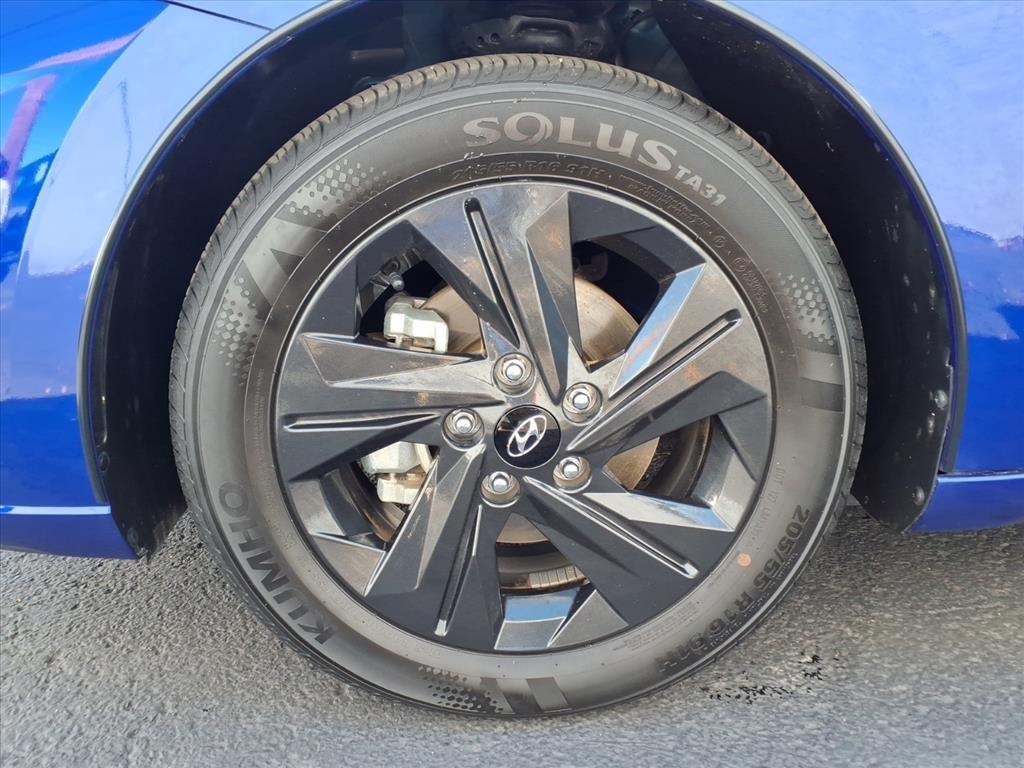 Hyundai Elantra SEL IVT 2023