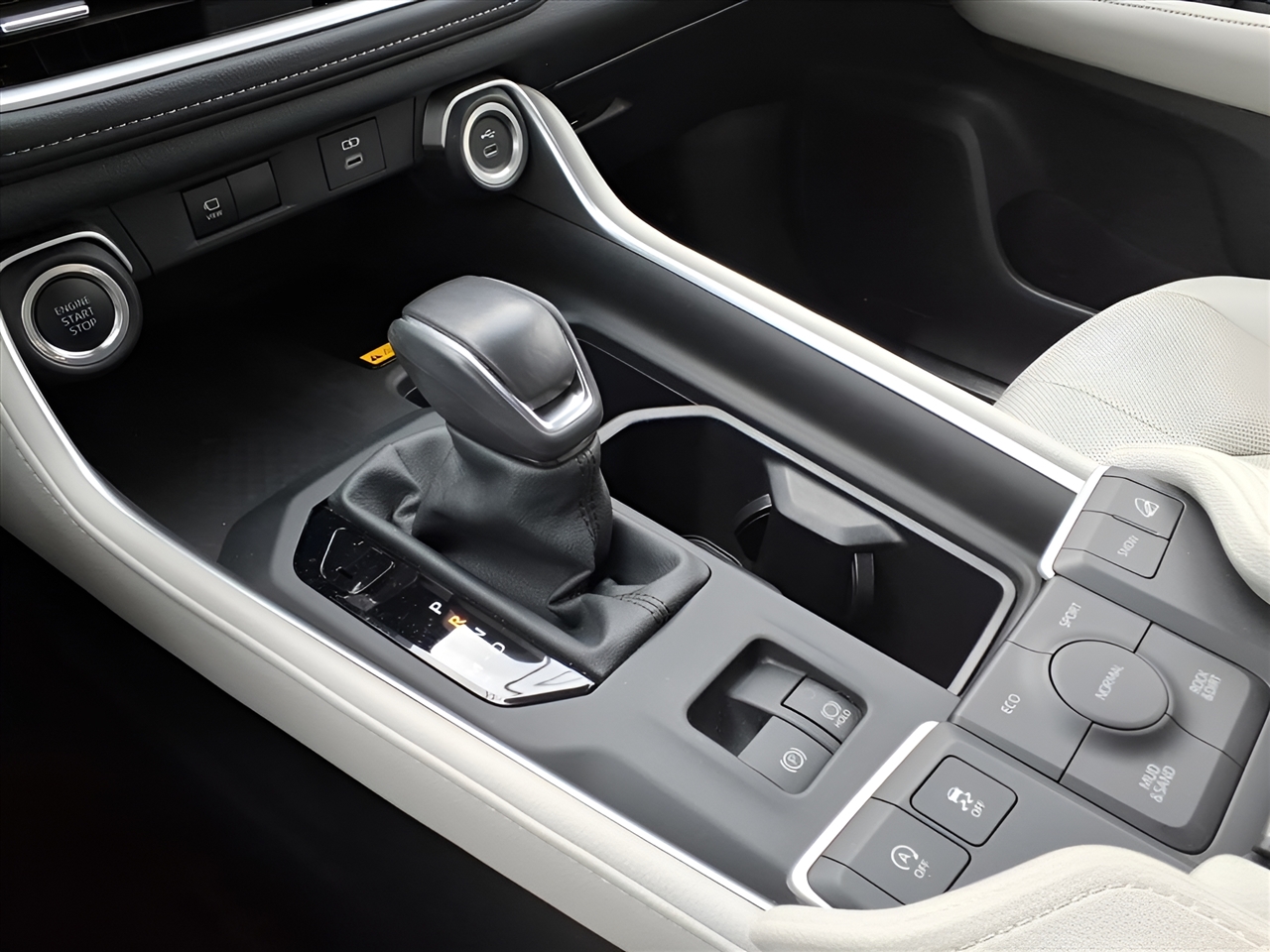 Toyota Grand Highlander Platinum AWD (Natl) 2024