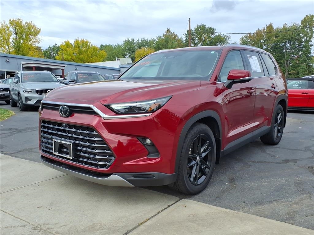 2024 Toyota Grand Highlander Limited's photo