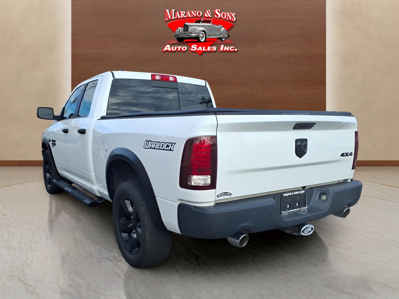 Ram Truck 1500 Classic Warlock 4x4 Quad Cab 6'4" Box 2020 Ram Truck 1500 Classic Warlock 4x4 Quad Cab 6'4" Box 2020