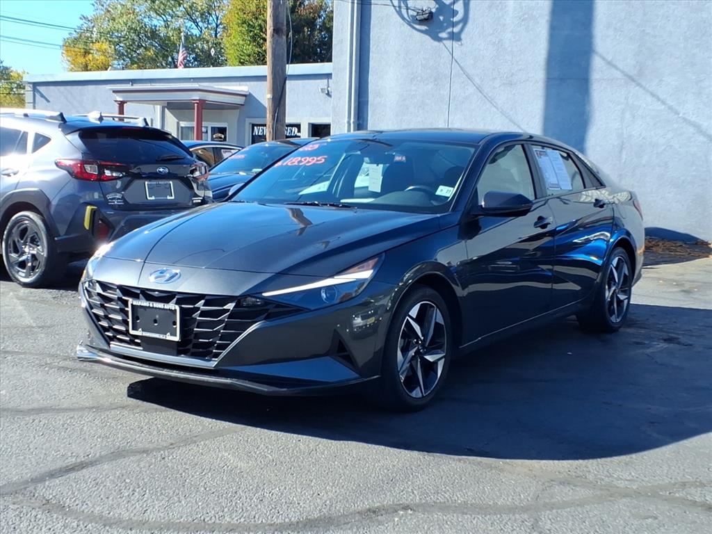 Hyundai Elantra SEL IVT 2023