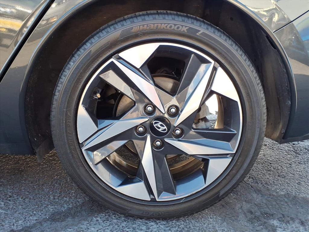 Hyundai Elantra SEL IVT 2023