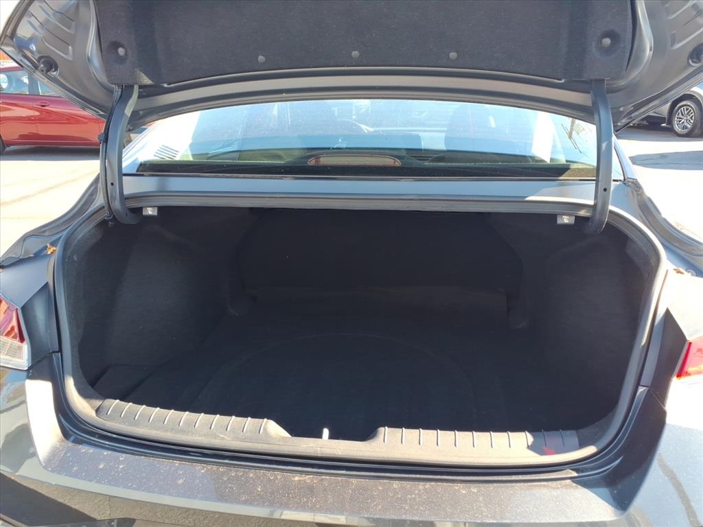 Hyundai Elantra SEL IVT 2023