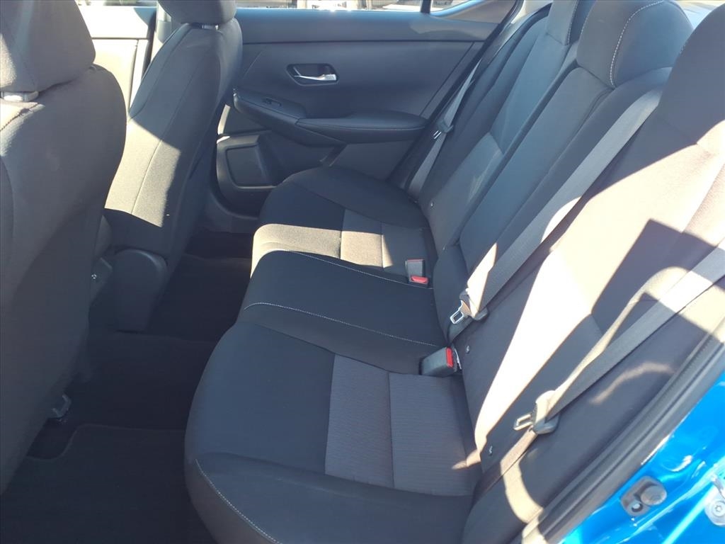 Nissan Sentra SV CVT 2022