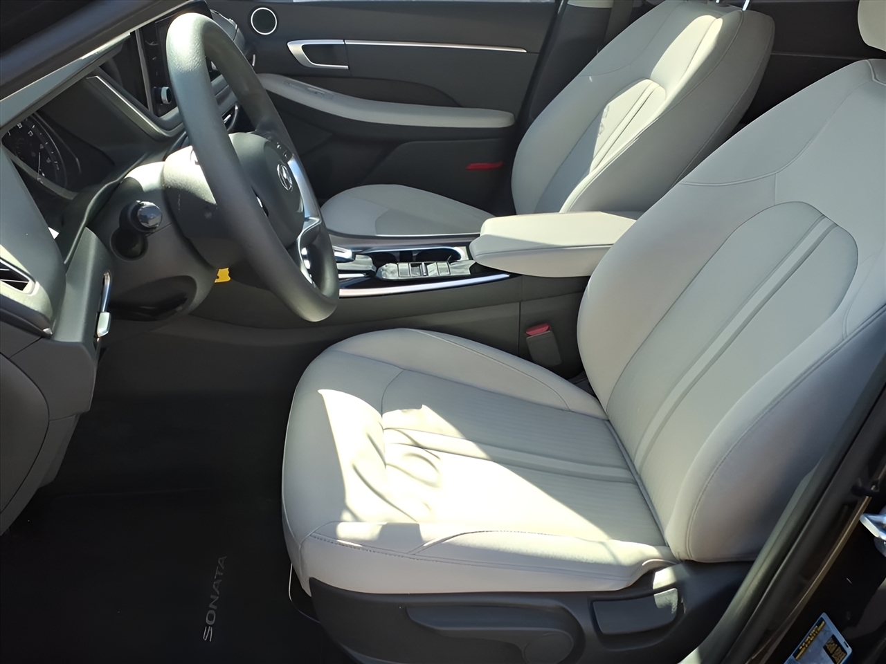 Hyundai Sonata SE 2.5L *Ltd Avail* 2023 Hyundai Sonata SE 2.5L *Ltd Avail* 2023