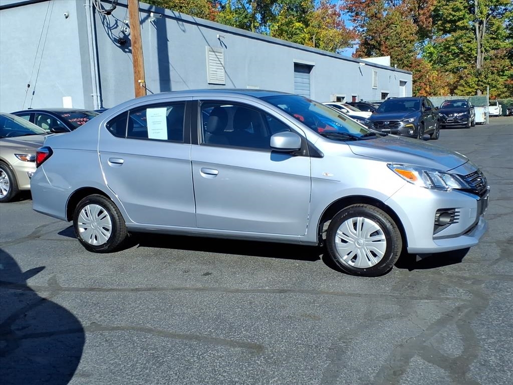 Mitsubishi Mirage G4 Black Edition CVT 2024 Mitsubishi Mirage G4 Black Edition CVT 2024