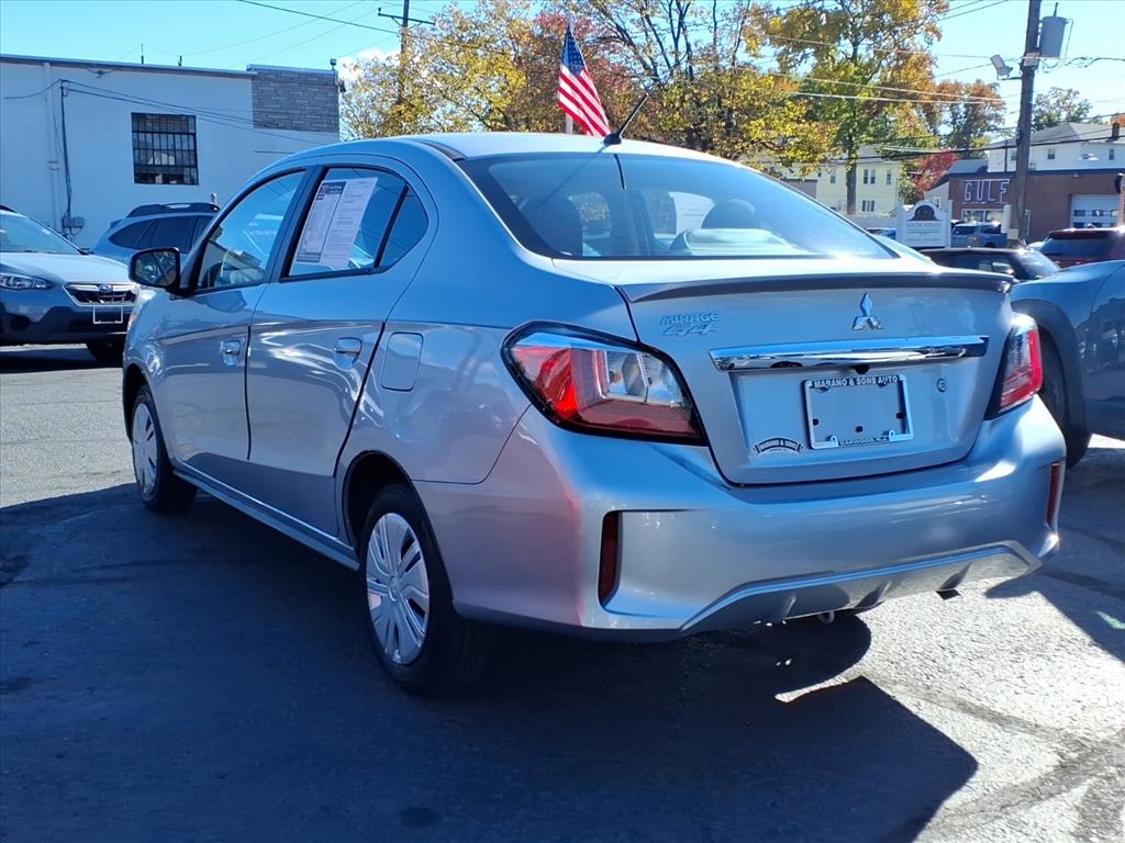 Mitsubishi Mirage G4 Black Edition CVT 2024 Mitsubishi Mirage G4 Black Edition CVT 2024