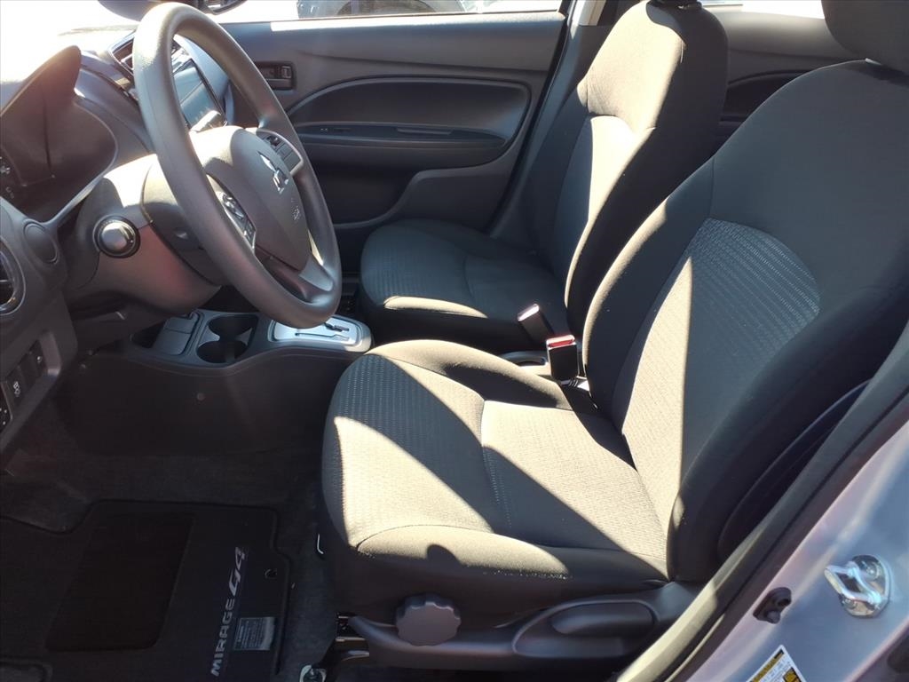 Mitsubishi Mirage G4 Black Edition CVT 2024 Mitsubishi Mirage G4 Black Edition CVT 2024