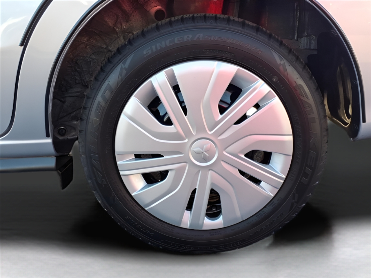 Mitsubishi Mirage G4 Black Edition CVT 2024 Mitsubishi Mirage G4 Black Edition CVT 2024