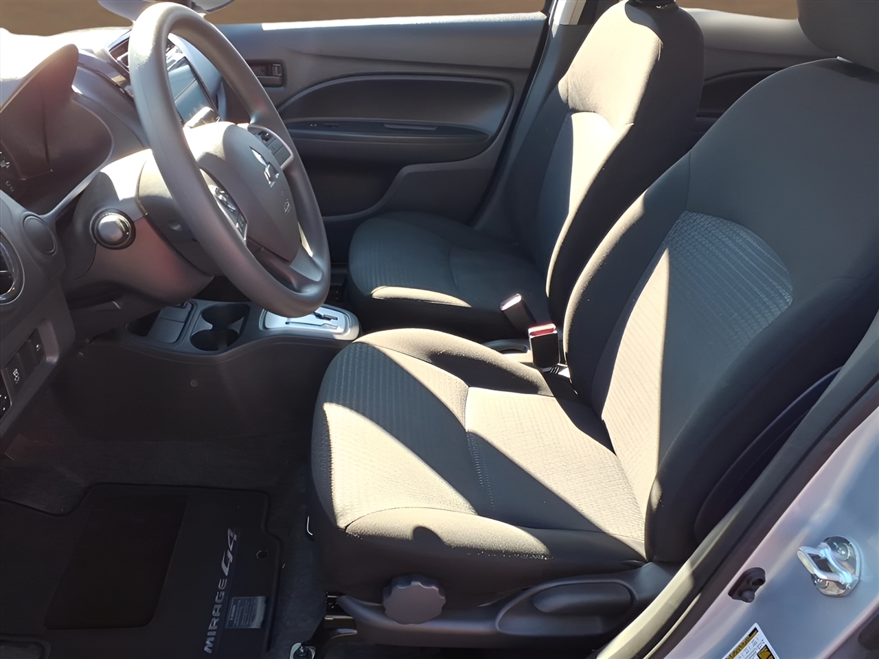 Mitsubishi Mirage G4 Black Edition CVT 2024 Mitsubishi Mirage G4 Black Edition CVT 2024