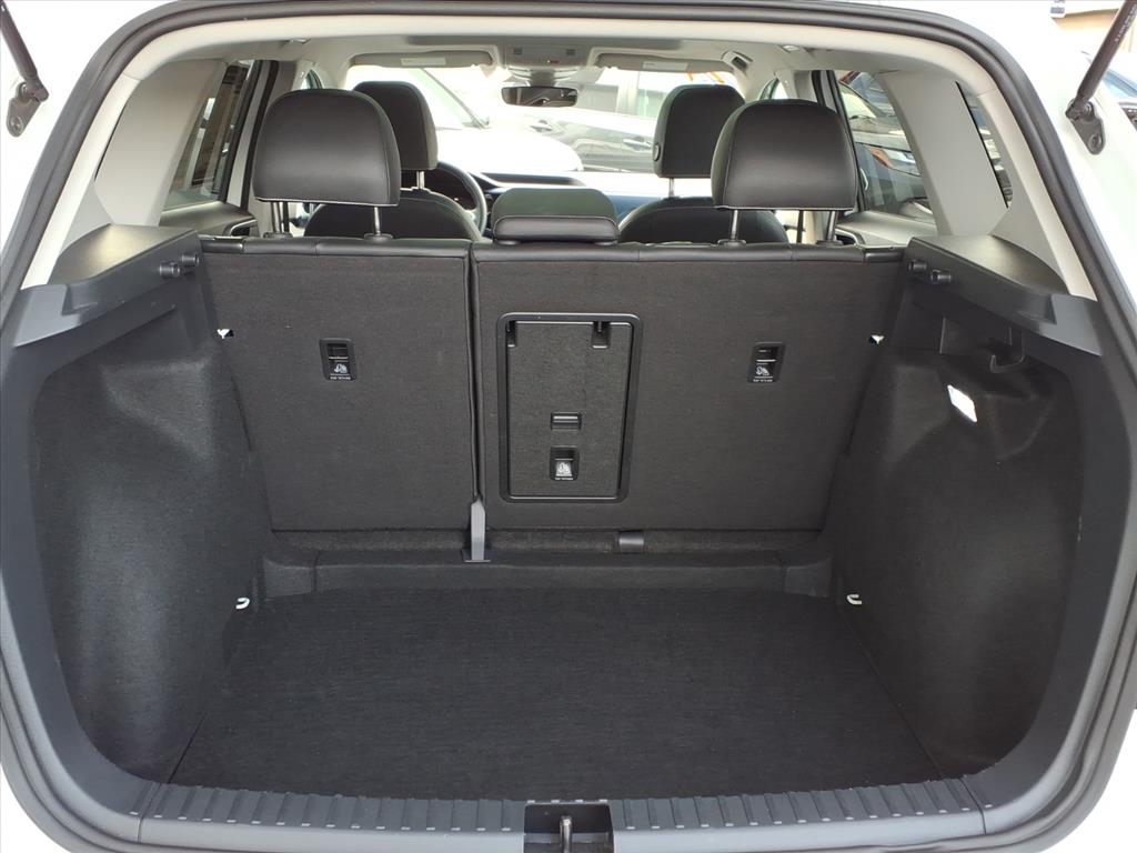 Volkswagen Taos SE FWD 2024