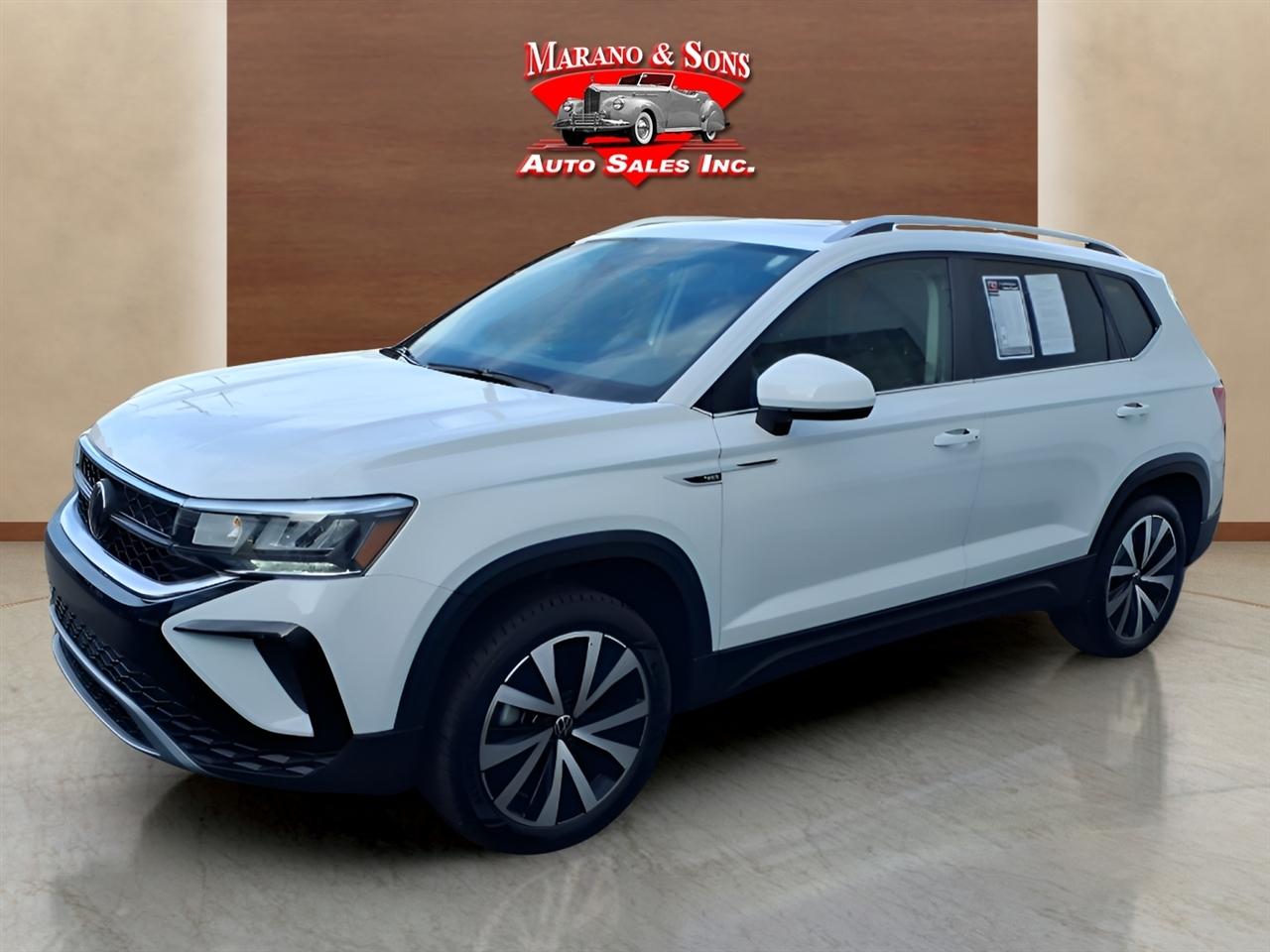 2024 Volkswagen Taos SE FWD