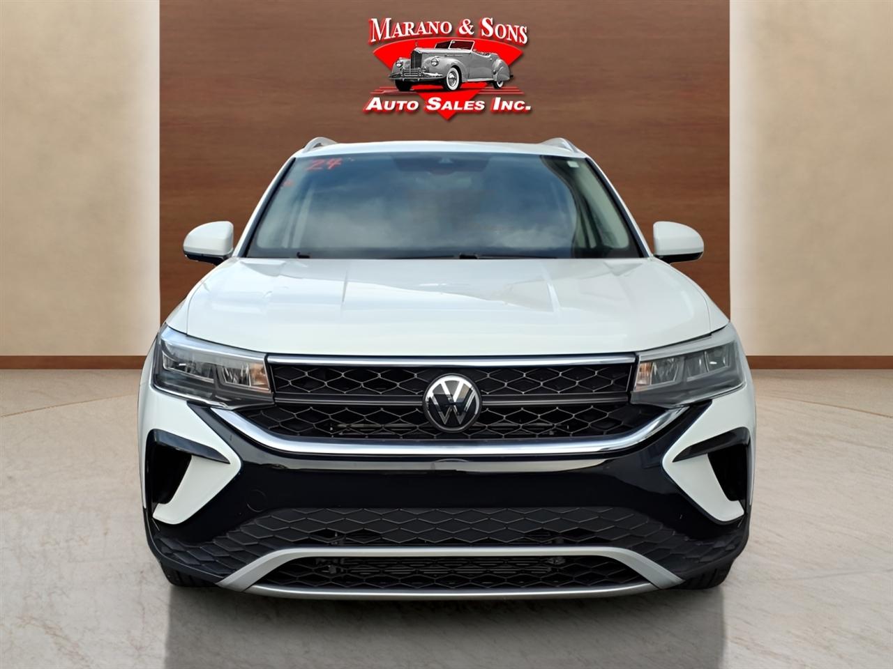 Volkswagen Taos SE FWD 2024