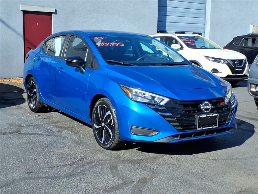 Nissan Versa SR CVT 2024 Nissan Versa SR CVT 2024