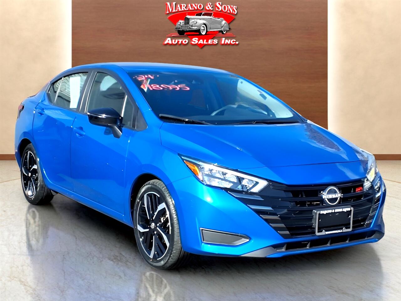 Nissan Versa SR CVT 2024