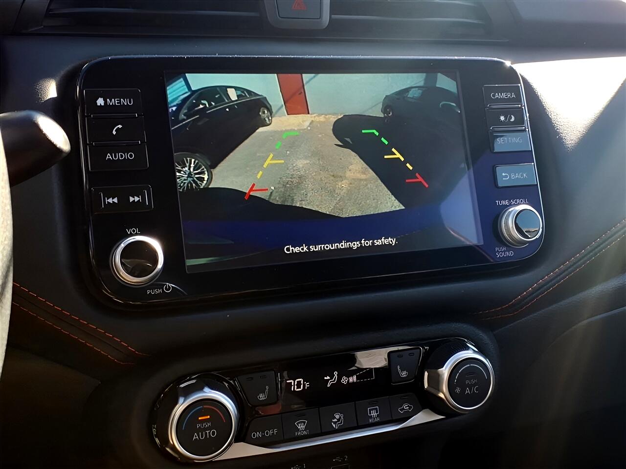 Nissan Versa SR CVT 2024