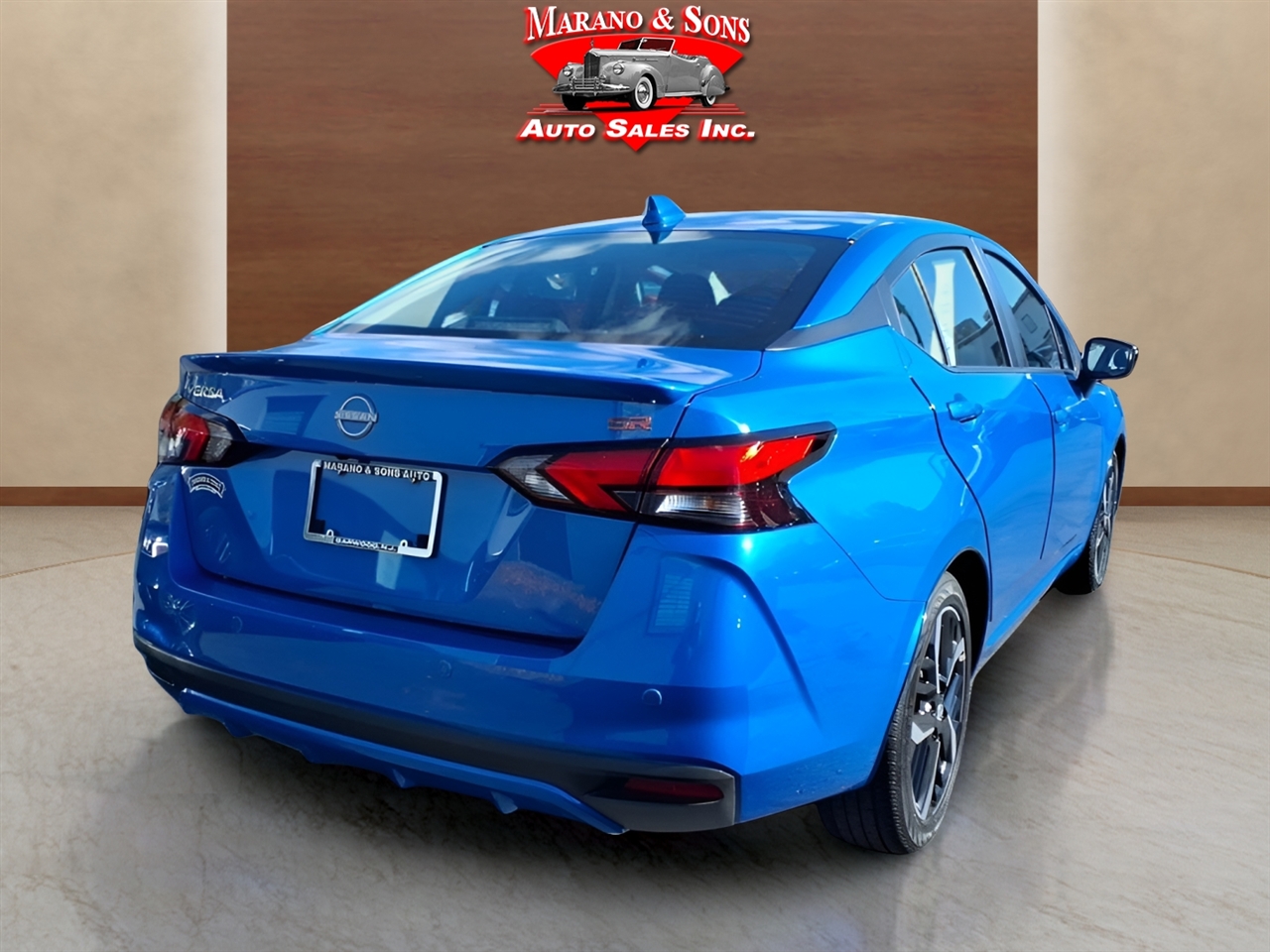 Nissan Versa SR CVT 2024