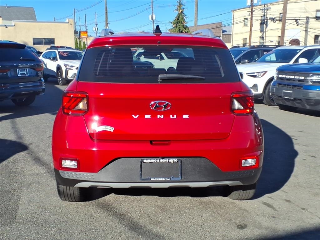 Hyundai Venue SEL IVT 2022 Hyundai Venue SEL IVT 2022