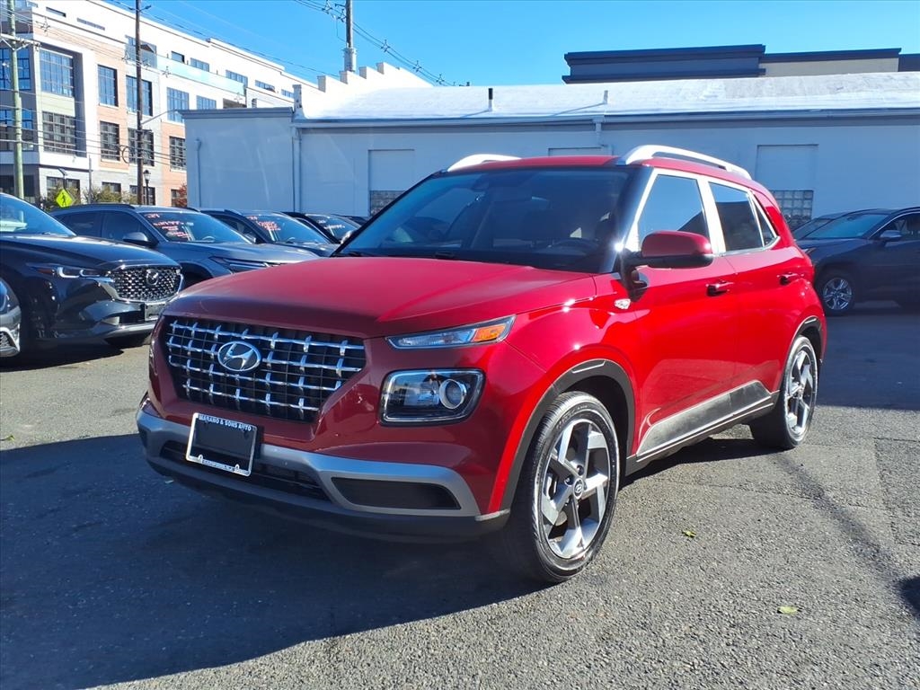 2022 Hyundai Venue SEL IVT