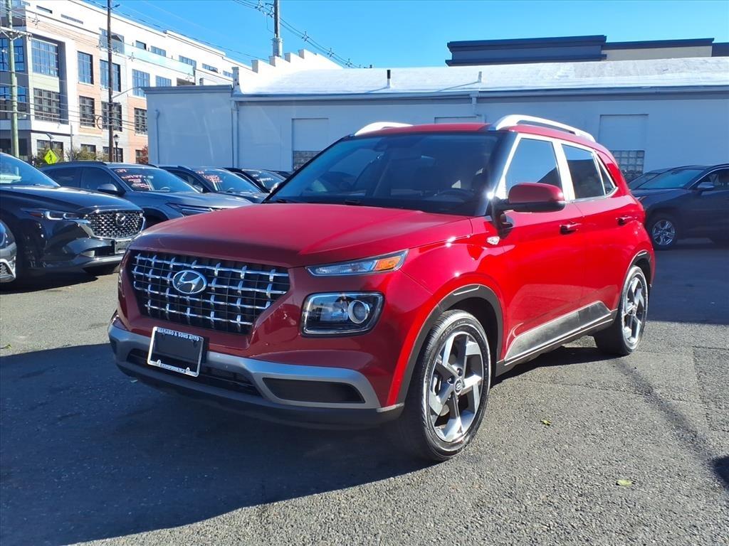 2022 Hyundai Venue SEL IVT