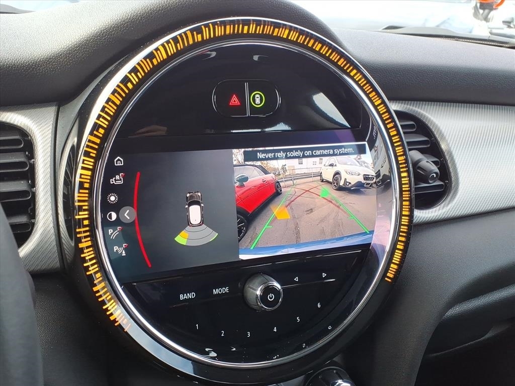 MINI Hardtop 2 Door Cooper FWD 2023 MINI Hardtop 2 Door Cooper FWD 2023