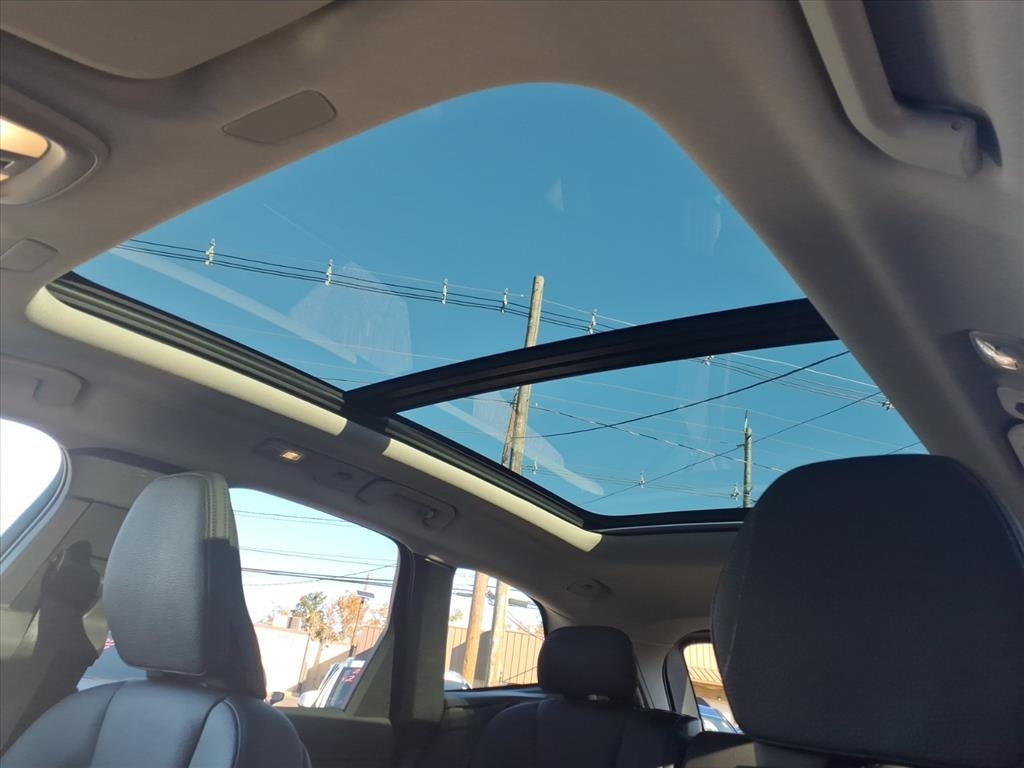 Volvo XC60 B5 AWD Plus 2025 Volvo XC60 B5 AWD Plus 2025