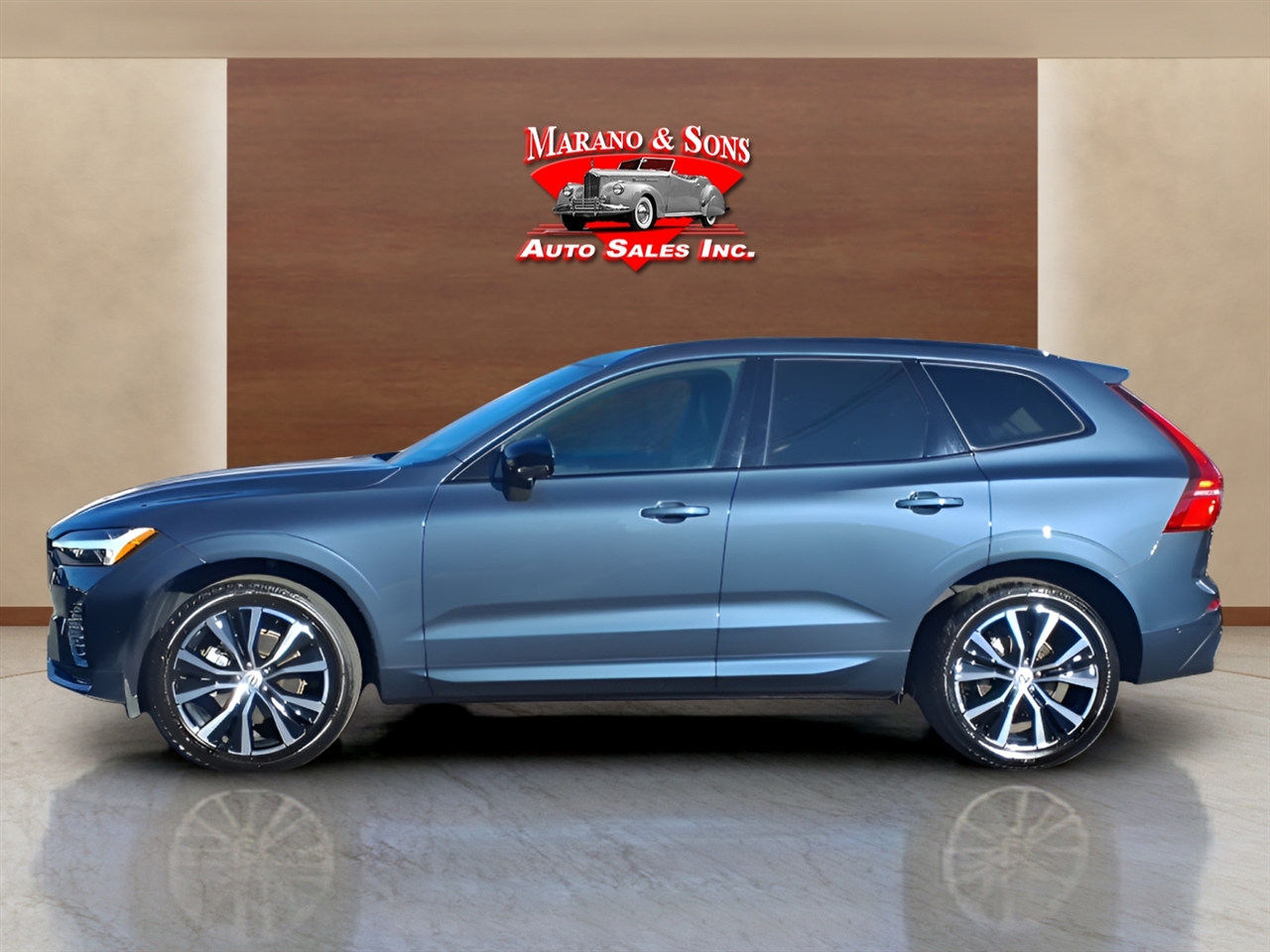 Volvo XC60 B5 AWD Plus 2025