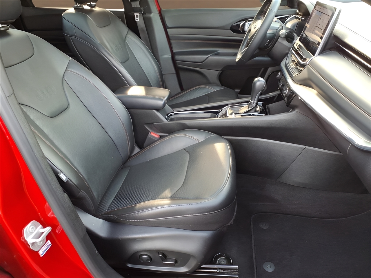 Jeep Compass (RED) Edition 4x4 2022 Jeep Compass (RED) Edition 4x4 2022