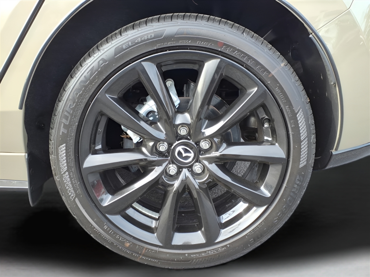 Mazda Mazda3 Hatchback 2.5 Carbon Turbo Auto AWD 2025 Mazda Mazda3 Hatchback 2.5 Carbon Turbo Auto AWD 2025