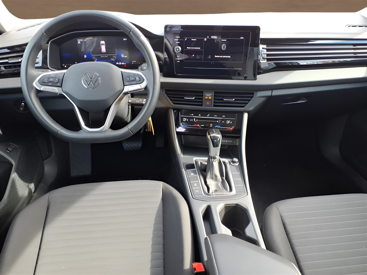 Volkswagen Jetta S Auto 2025