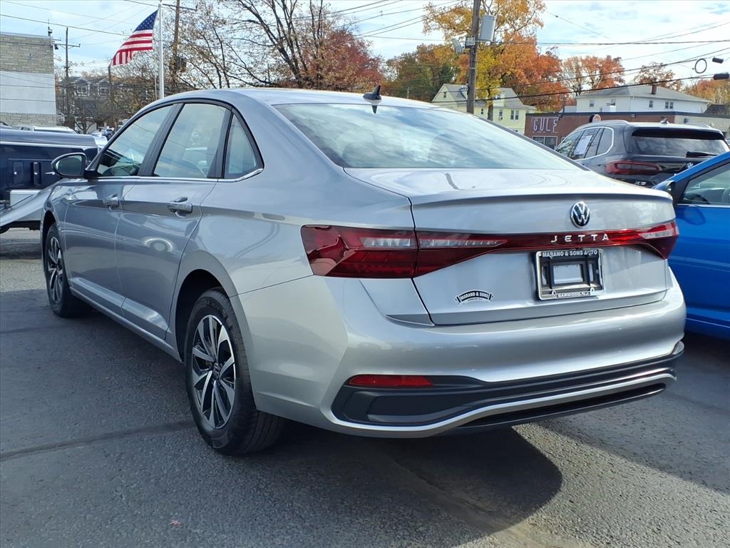 Volkswagen Jetta S Auto 2025