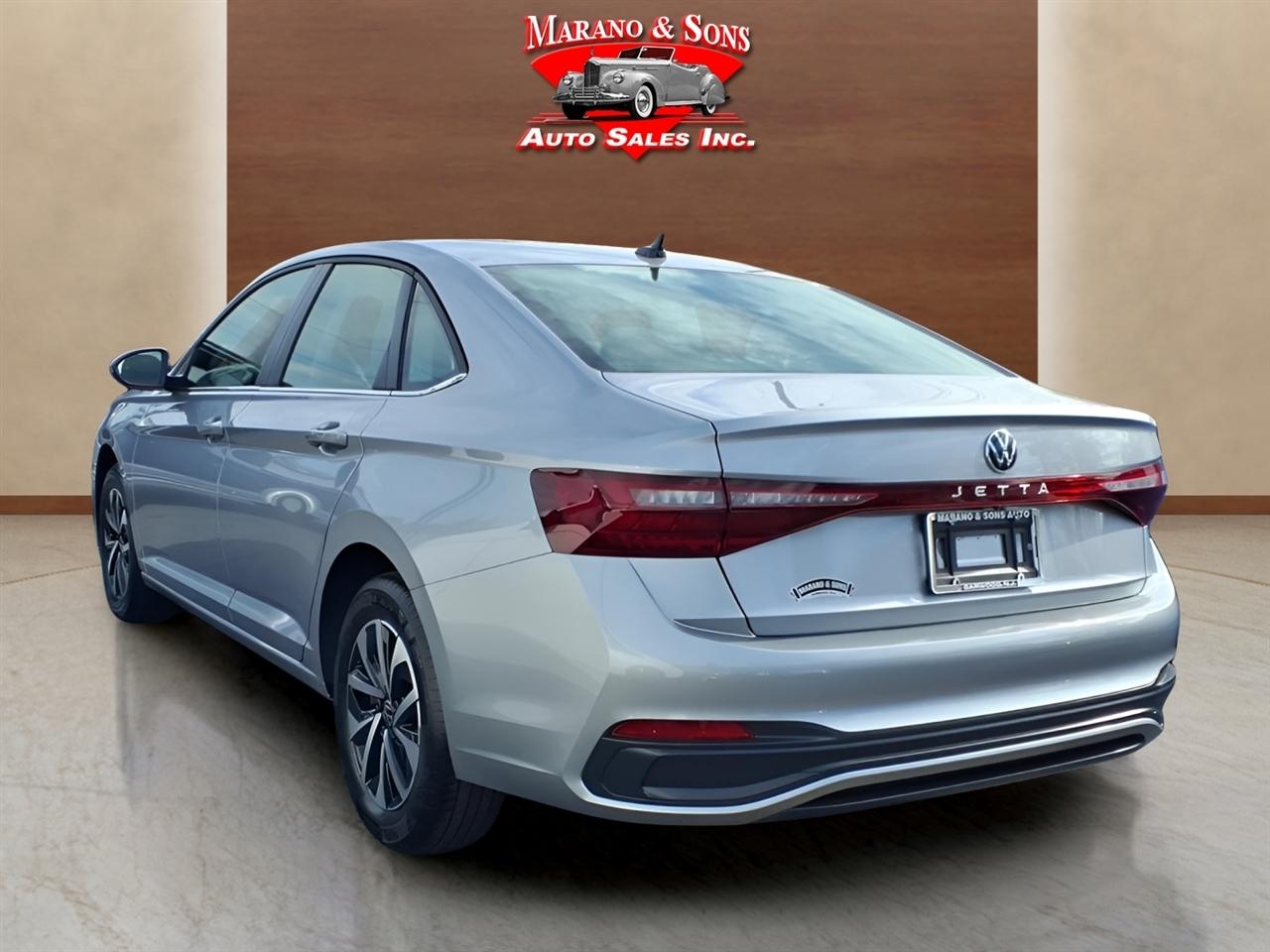 Volkswagen Jetta S Auto 2025